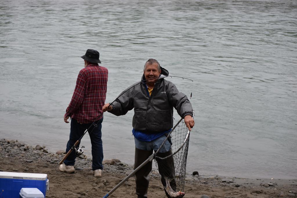 קנאי Salmon Catcher Lodge מראה חיצוני תמונה